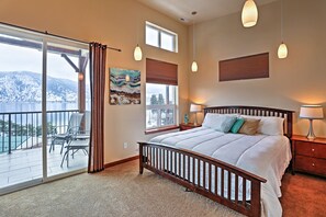Apartment (3 Bedrooms) | Interior - Breezy Lake Chelan Condo w/ Pool & Hot Tub Access! (Manson)