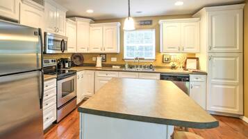 Cottage (3 Bedrooms) | Interior