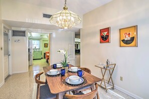 House (3 Bedrooms) | Interior - Retro St Pete Home w/ Private Heated Pool (St. Petersburg)