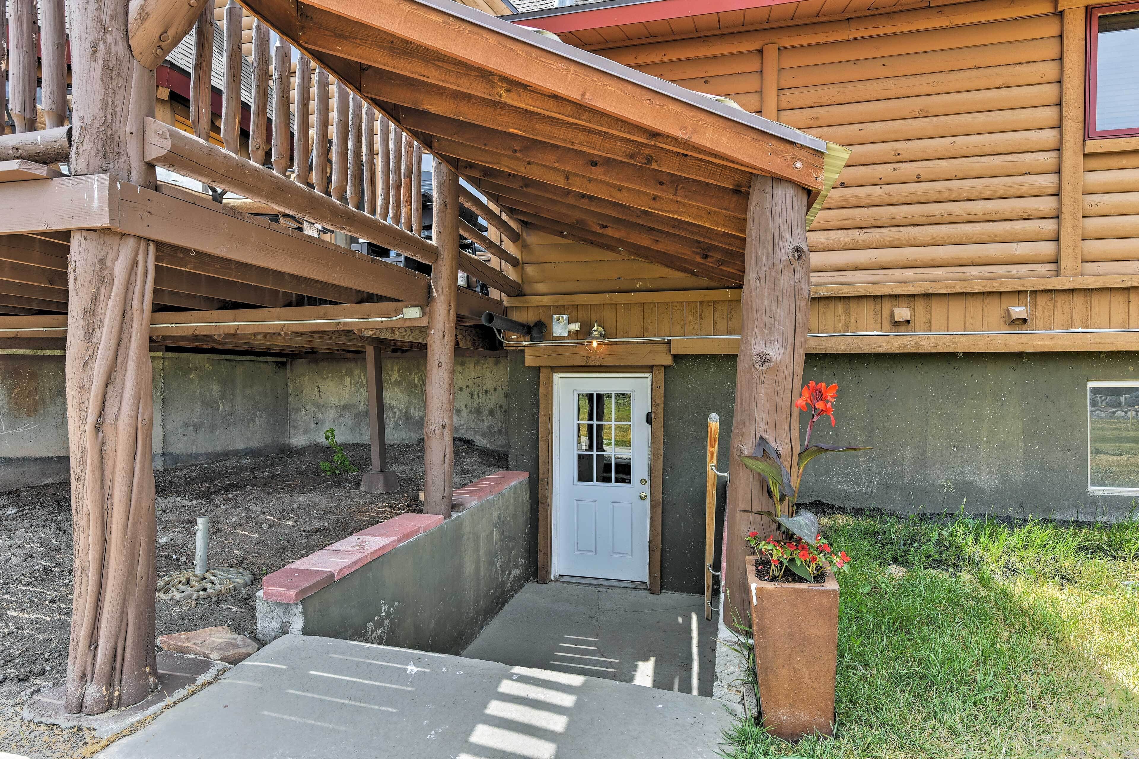 Park City Apartment w/ Olympic Park + Mtn Views!