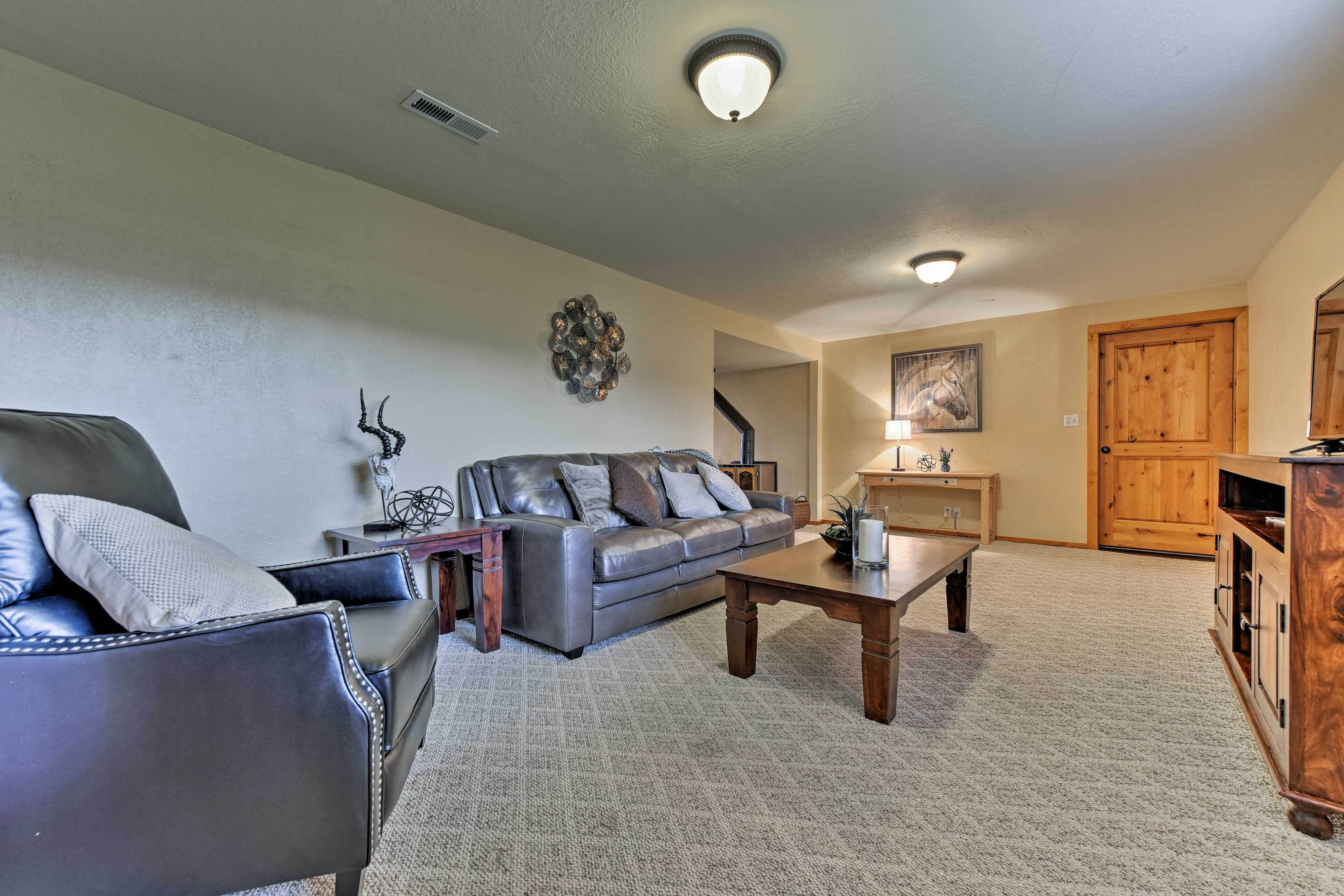 Park City Apartment w/ Olympic Park + Mtn Views!