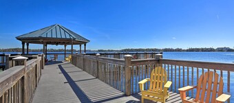 距離迪士尼 1 英里:湖畔公寓飯店,附泳池使用權