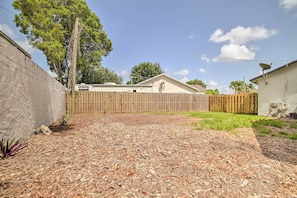 Interior - Lovely Lauderhill Retreat < 12 Mi to Beach! (Lauderhill)