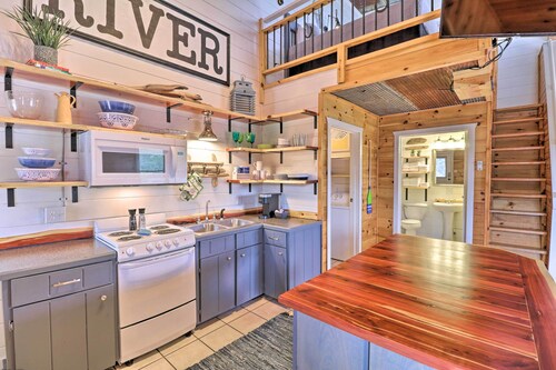 Updated Mtn View Studio w/ Loft - Near River!