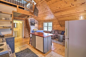 Apartment (0 Bedroom) | Interior