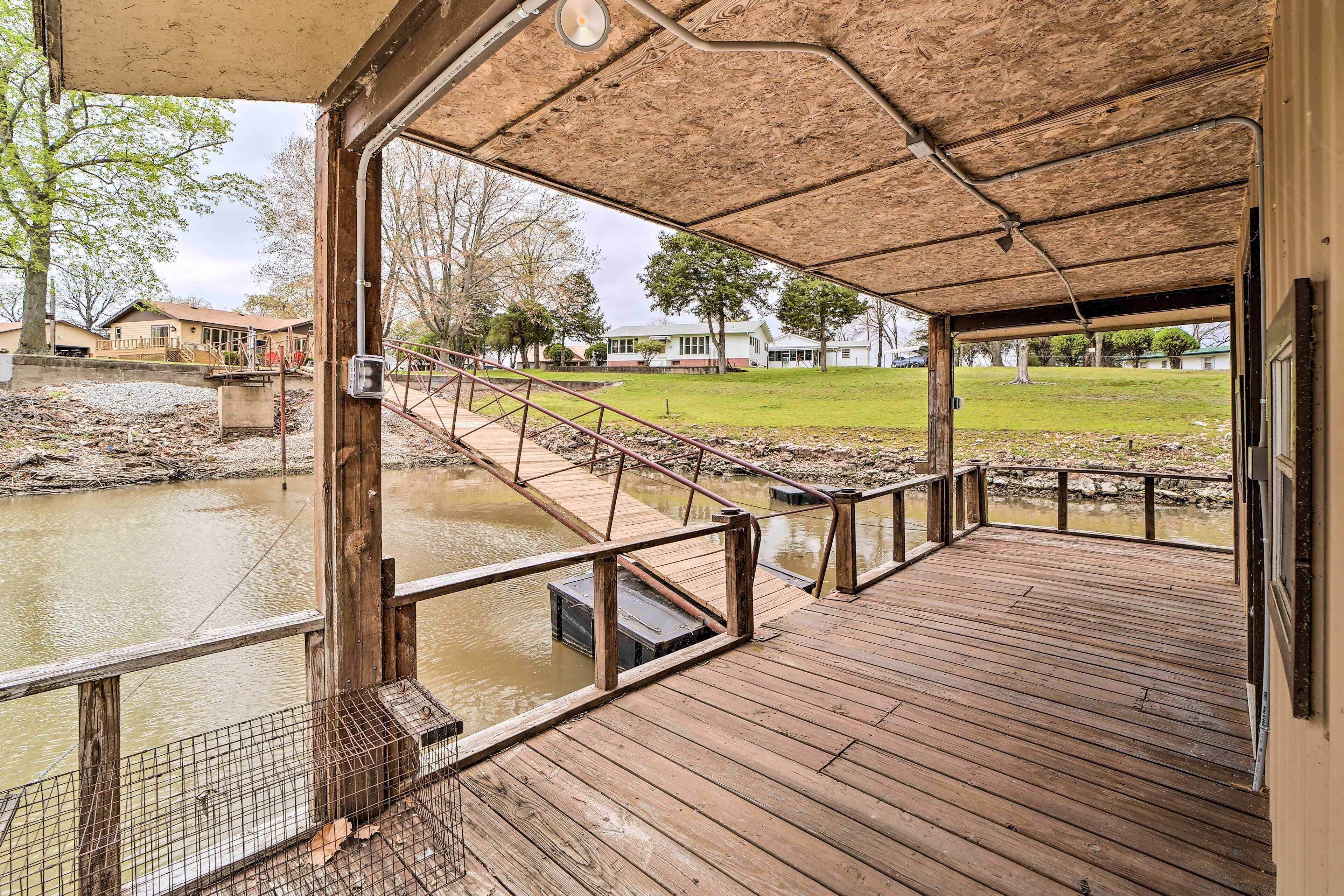 House (2 Bedrooms) | Interior