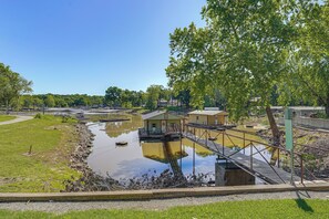 House (2 Bedrooms) | Interior - Kayaks & Boat Dock: Waterfront Home in Grove (Grove)