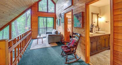 Deep Gap Cabin w/ Private Deck & Community Perks!