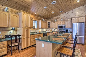 Cottage (3 Bedrooms) | Interior