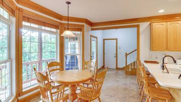 Nhà (6 Bedrooms) | Nội thất