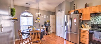 Family Home w/ Yard ~ 15 Mi to Downtown!