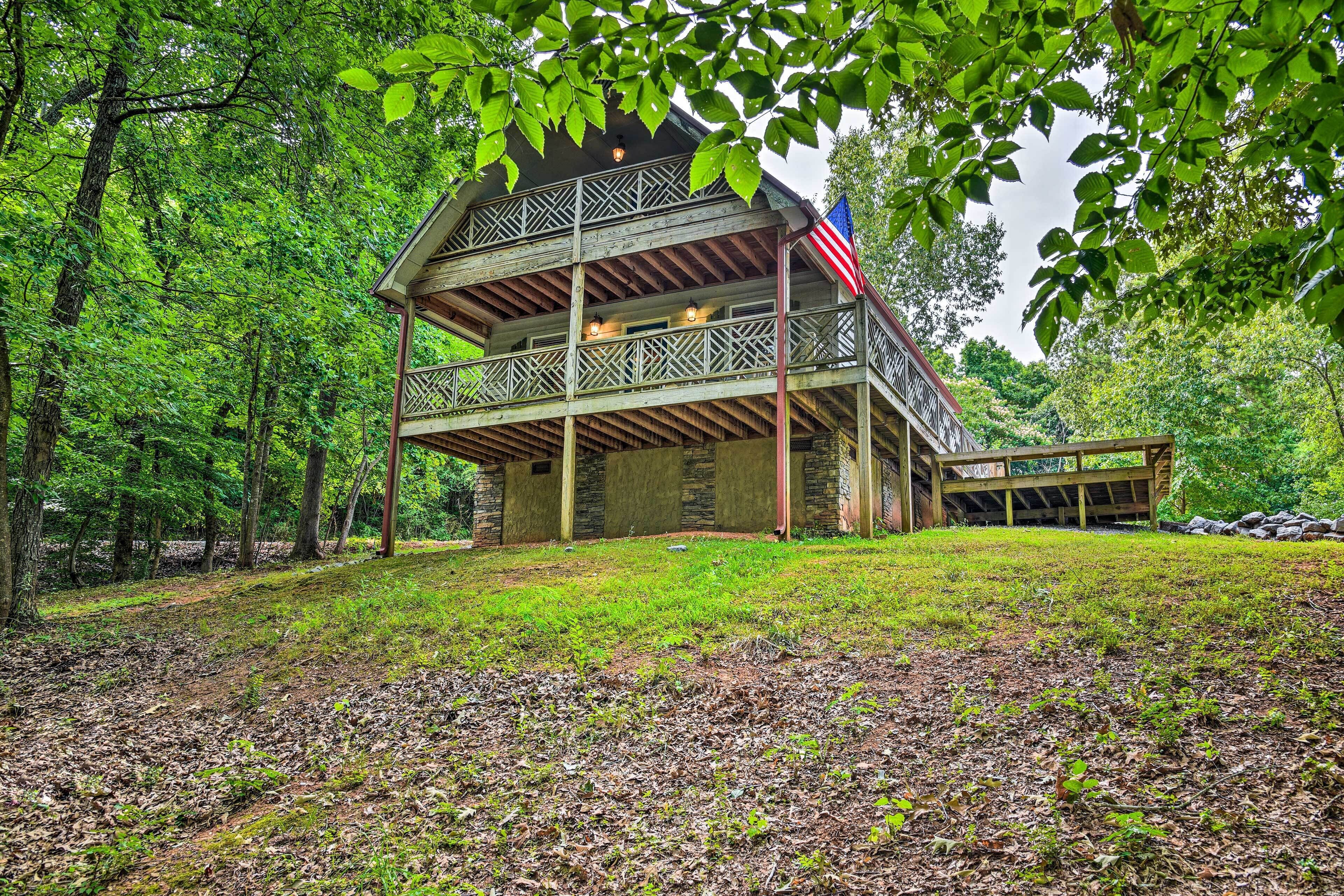 المنشأة من الداخل