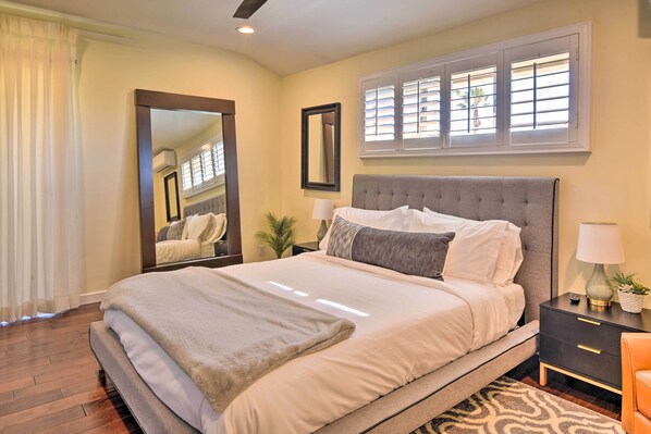 Lägenhet (1 Bedroom) | 1 sovrum, arbetsyta för laptop och sängkläder