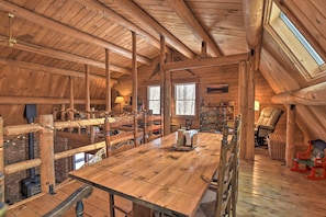 Interior - Rustic Madison 'treehouse' Cabin With Game Room! (Madison)