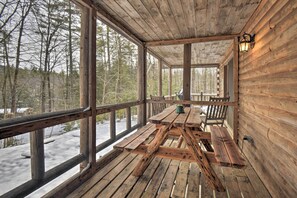 House (4 Bedrooms) | Interior - Rustic Madison 'treehouse' Cabin With Game Room! (Madison)