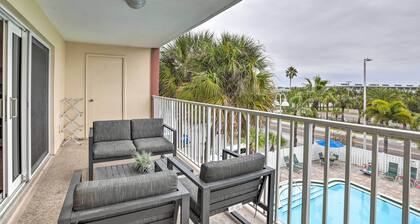 Pool Access! Indian Shores Beachfront Condo