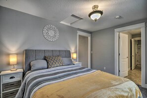 Apartment (1 Bedroom) | Interior