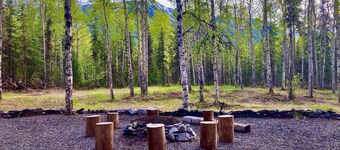 Peaceful Mountain-view Home - Walk to Kenai Lake!