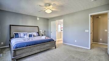 4 bedrooms, iron/ironing board, free cots/infant beds, bed sheets