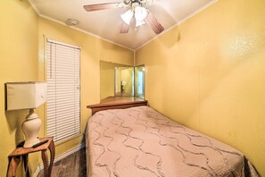 Apartment (1 Bedroom) | Interior