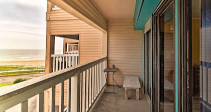 Seaside Corpus Christi Condo at The Villa del Sol!