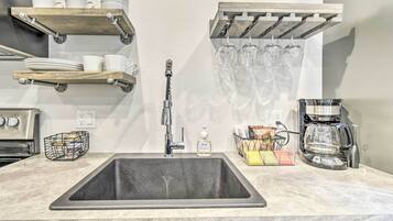 Apartment (1 Bedroom) | Interior