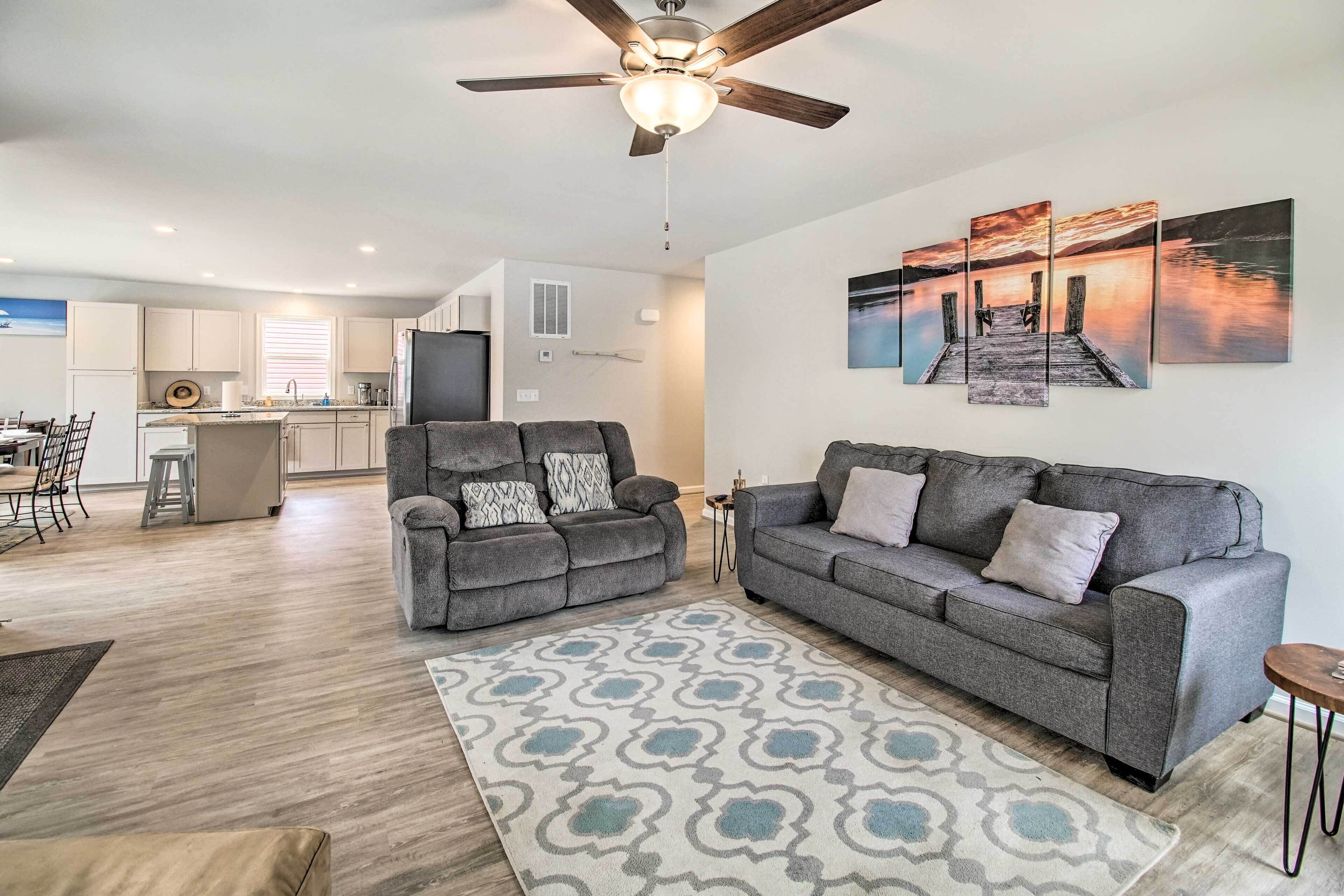 Virginia Getaway - 1 Mi to Colonial Beach!