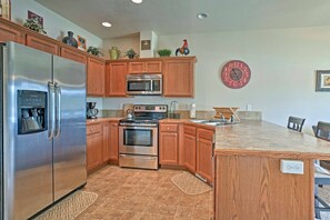 Apartment (3 Bedrooms) | Interior - Prime Snowy Retreat Mins to Tamarack & Mccall! (Donnelly)