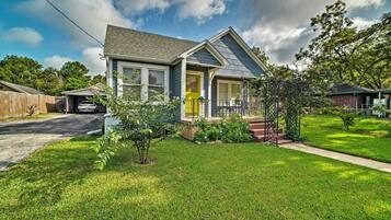 Cottage (2 Bedrooms) | Interior