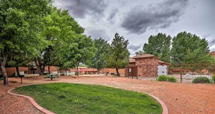 Lovely Kanab Condo in Dwtn, 30 mi to Zion NP!
