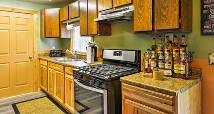 Peaceful, Quiet Seward Apt W/back Yard & Mtn Views