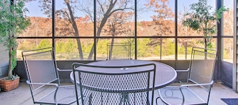 Pool Access & Private Patio: Branson West Condo!