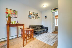 Apartment (1 Bedroom) | Interior