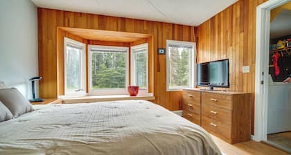 Convenient Kenai Apt - 3 Mi to Beach & Fishing