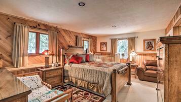House (4 Bedrooms) | Interior