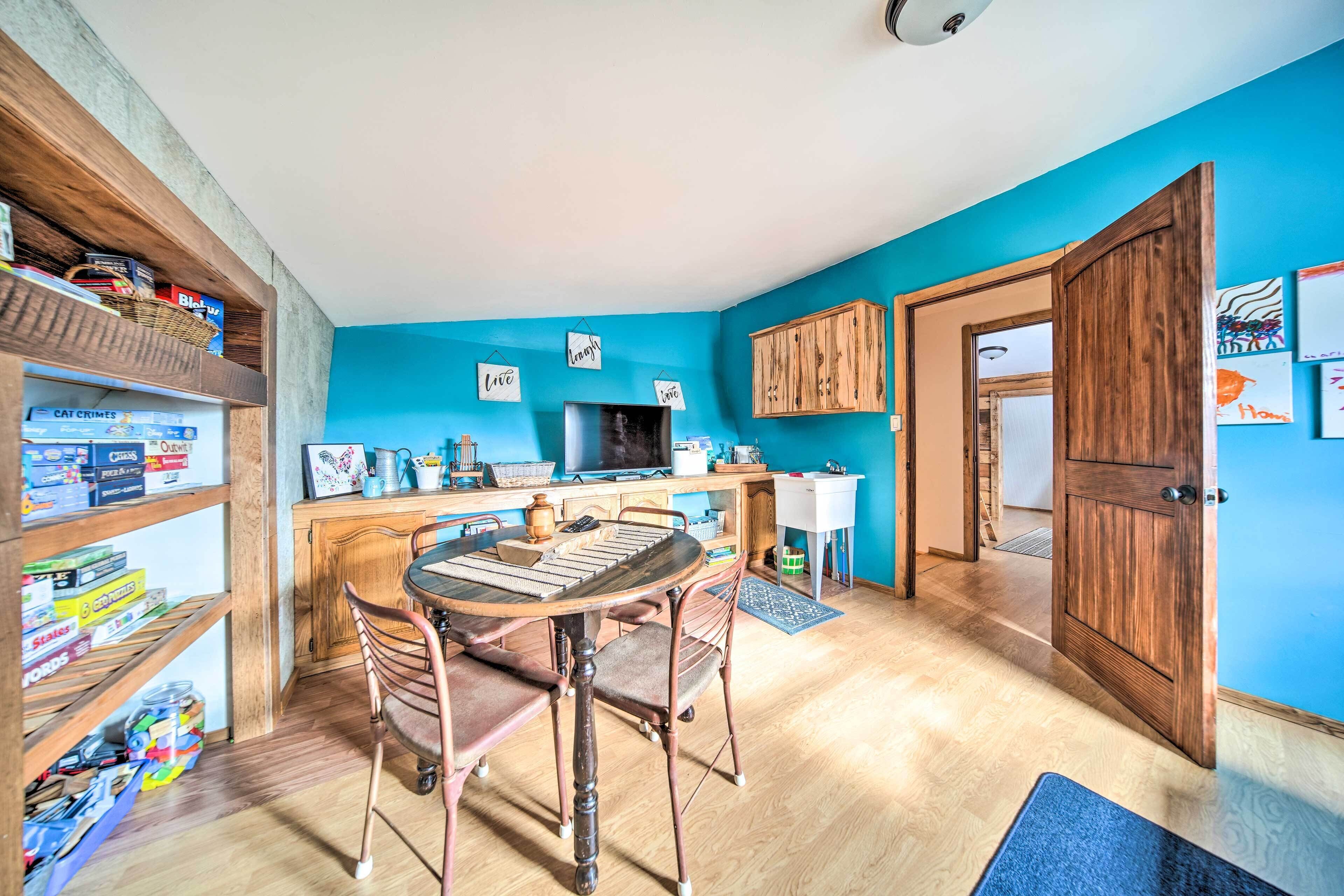 'rose Valley House': Yard, Deck + Game Room!