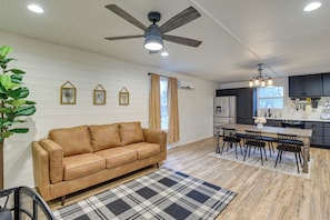 Casa (2 Bedrooms) | Interior