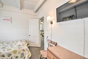 Interior - Steps to Ocean: Breezy Myrtle Beach Bungalow! (North Myrtle Beach)