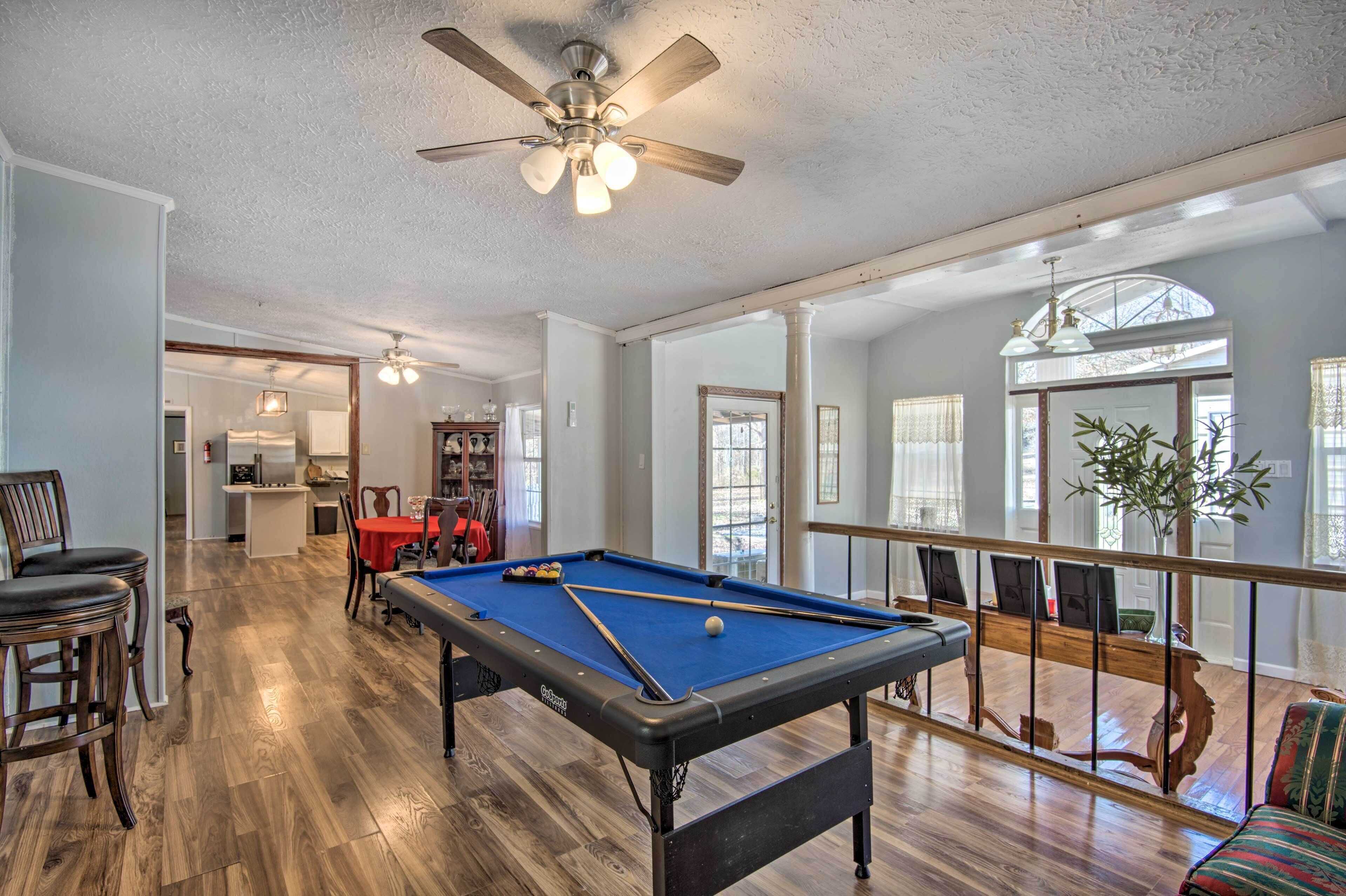 Lakefront Shelby Vacation Rental w/ Game Room!