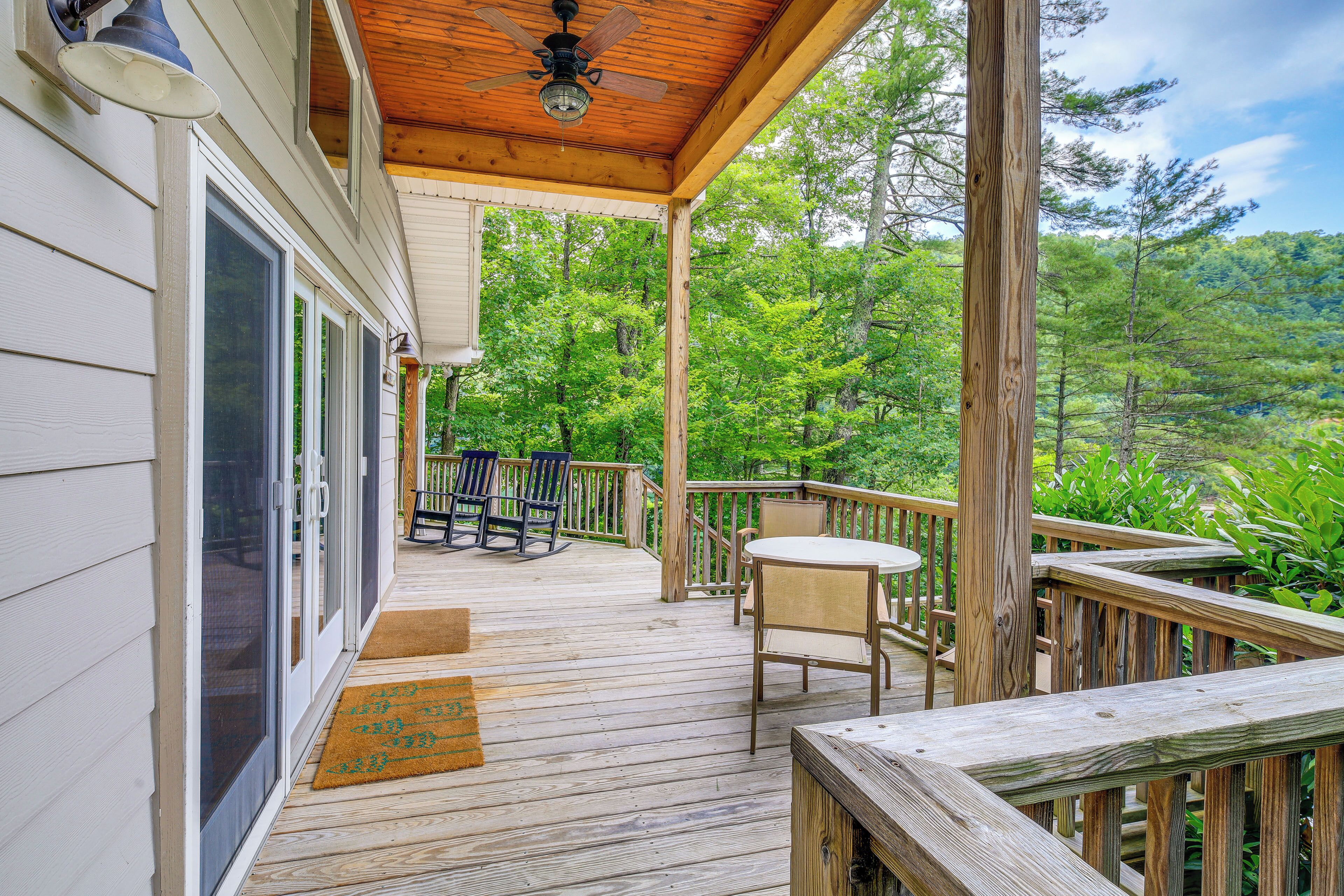 Nhà (3 Bedrooms) | Nội thất