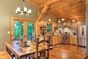 House (2 Bedrooms) | Interior - Peaceful Stony Point Getaway w/ Hot Tub & Views! (Brevard)