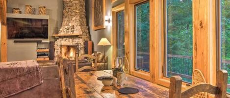 House (2 Bedrooms) | Interior
