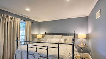 Rumah (5 Bedrooms) | Interior