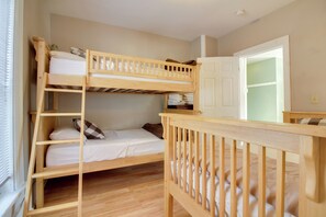 Interior - All-season Ludlow Apartment: 3 Mi to Okemo Resort! (Ludlow)