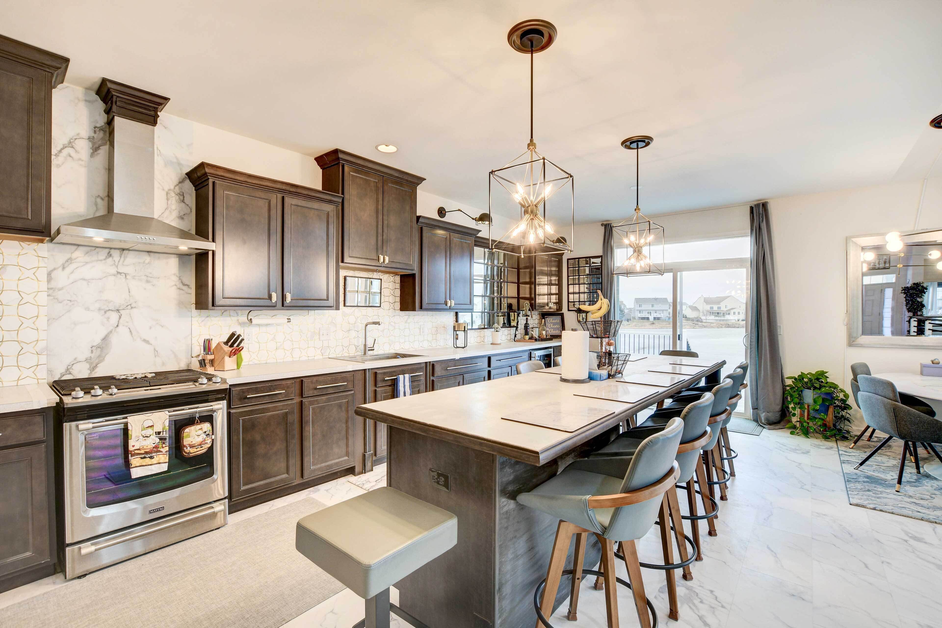 Spacious Waterfront Yorkville Getaway w/ Yard