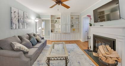 Quaint Goldsboro Home w/ Screened-in Porch!