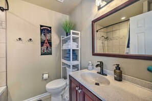House (3 Bedrooms) | Interior - Colorado Springs Vacation Home - Walk to Park (Colorado Springs)
