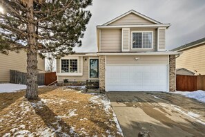 House (3 Bedrooms) | Interior - Colorado Springs Vacation Home - Walk to Park (Colorado Springs)