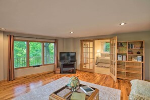 House (2 Bedrooms) | Interior - Black Mountain Gem w/ Inviting Deck & Scenic Views (Black Mountain)