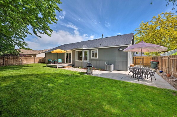House (3 Bedrooms) | Front of property
